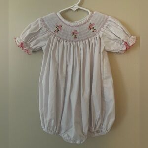 Cross Smocked White Bubble